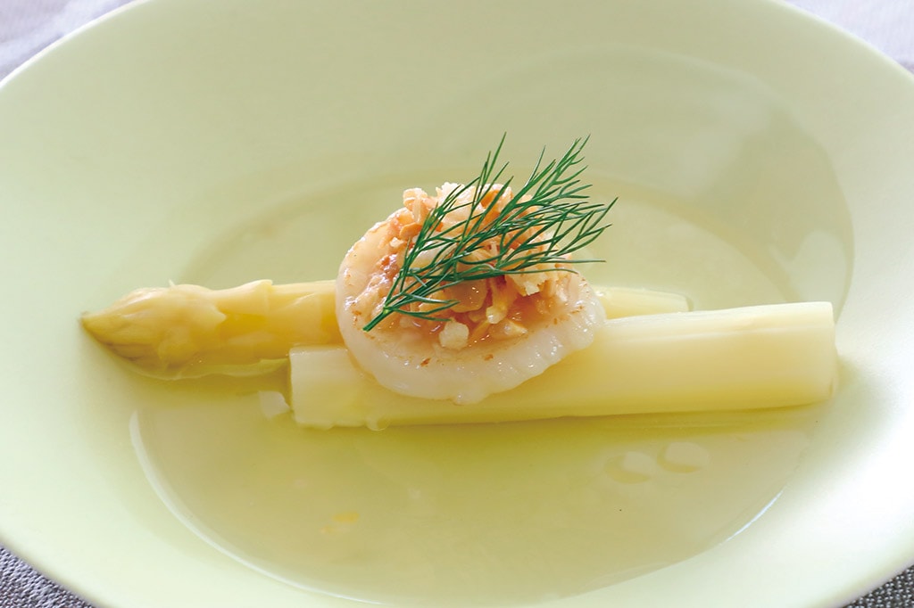 ホワイトアスパラガス サクサク塩糀レモン添え